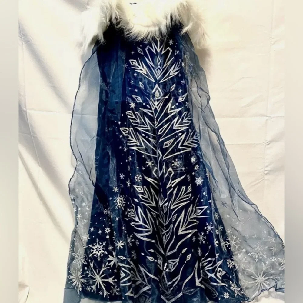 Elsa Frozen 8 (130)costume.Blue velvet gown w/fur collar&sheer cape & a crown.
